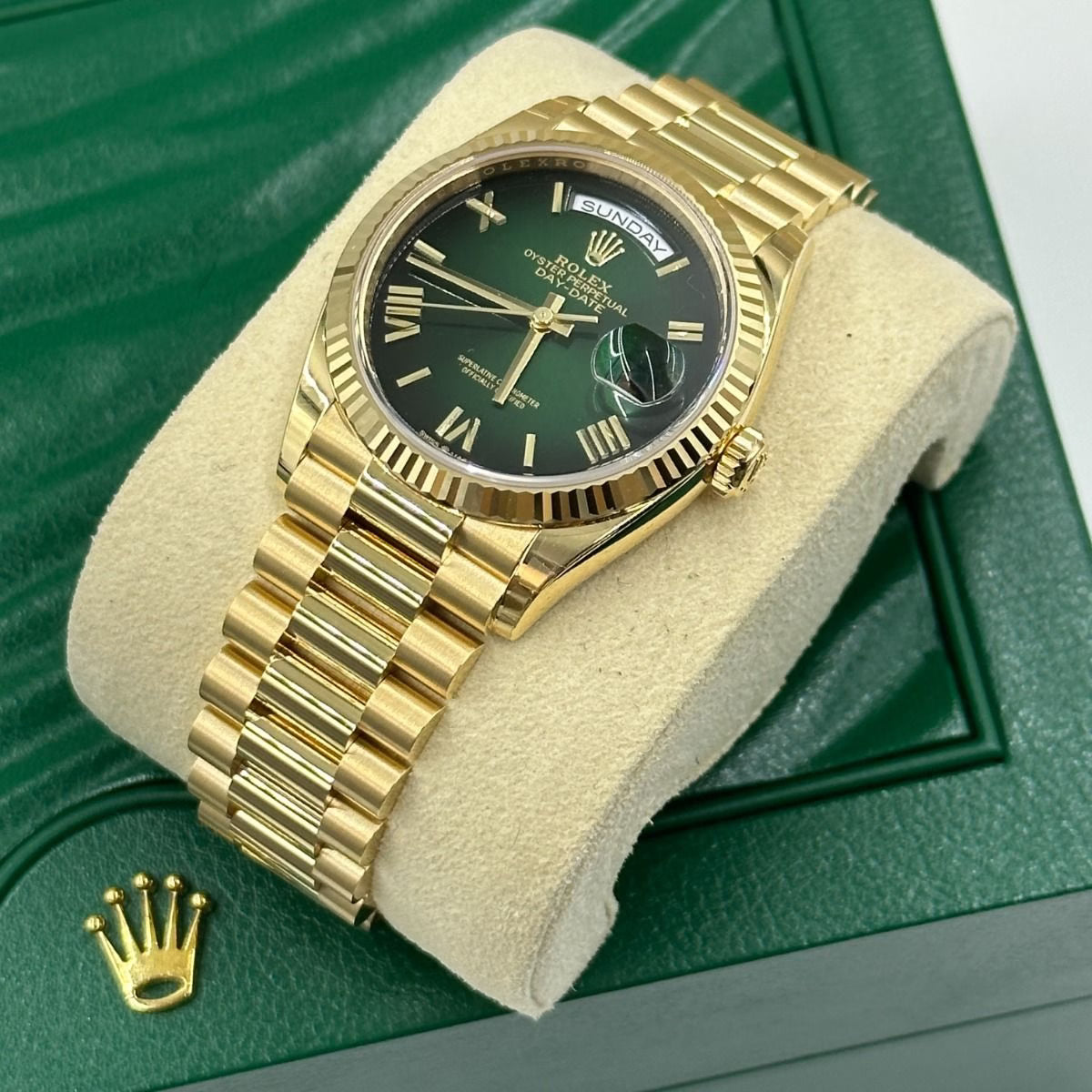 Rolex Day-Date Green Dial 41 mm Metal Bracelet Men's Watch (Ref. 013)