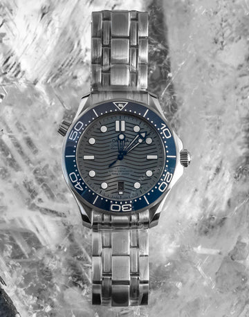 Omega Seamaster Mirror Original Stainless Steel Bracelet Watch (Ref. V13)