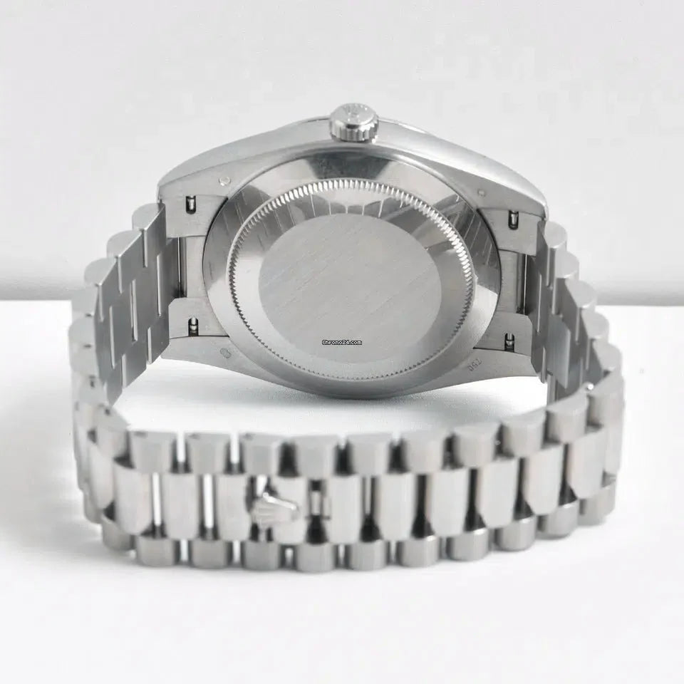 Rolex Day-Date Silver Dial 41 mm Metal Bracelet Men's Watch