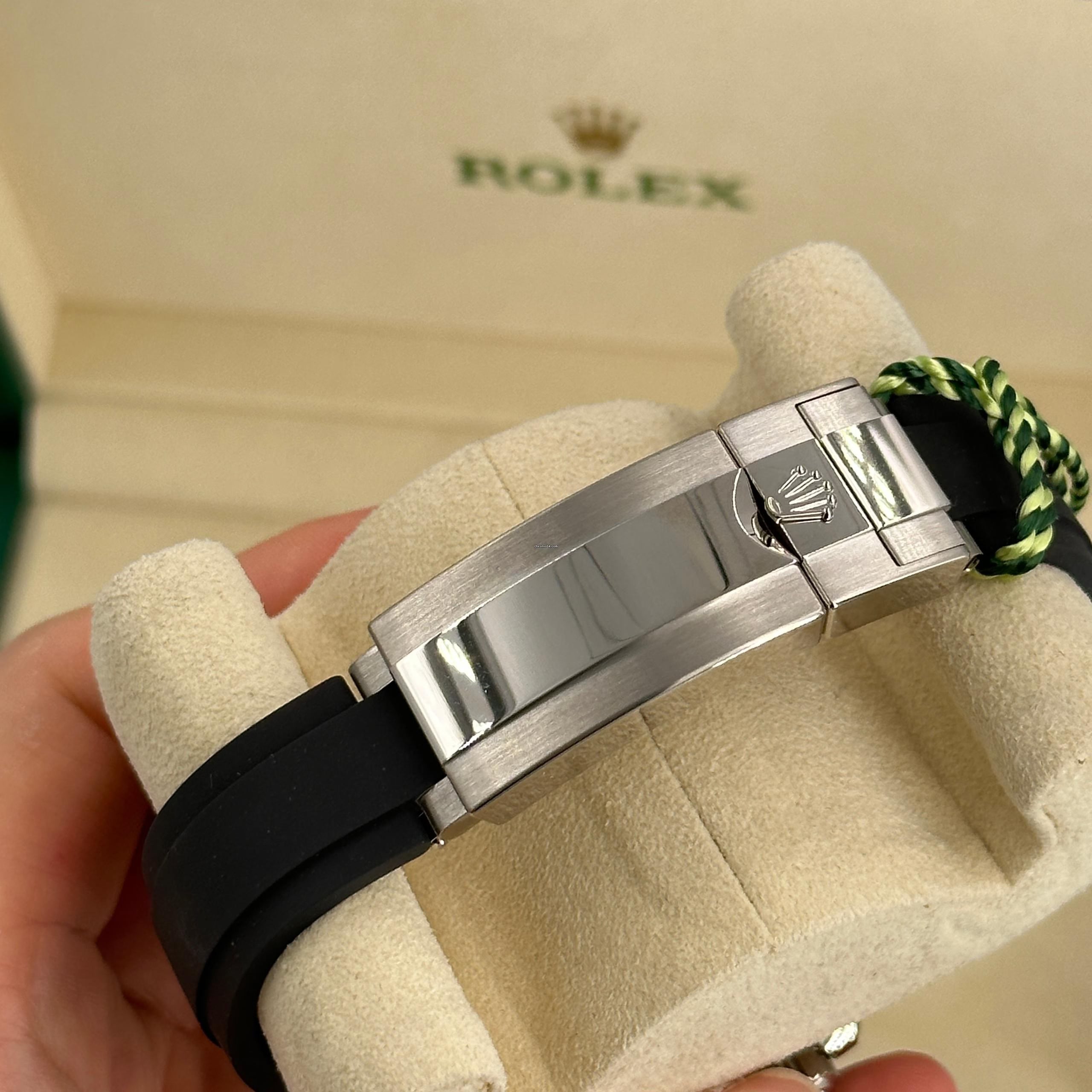 Rolex Rubber Yacht-Master Black Dial Men's Watch (Ref. 067)