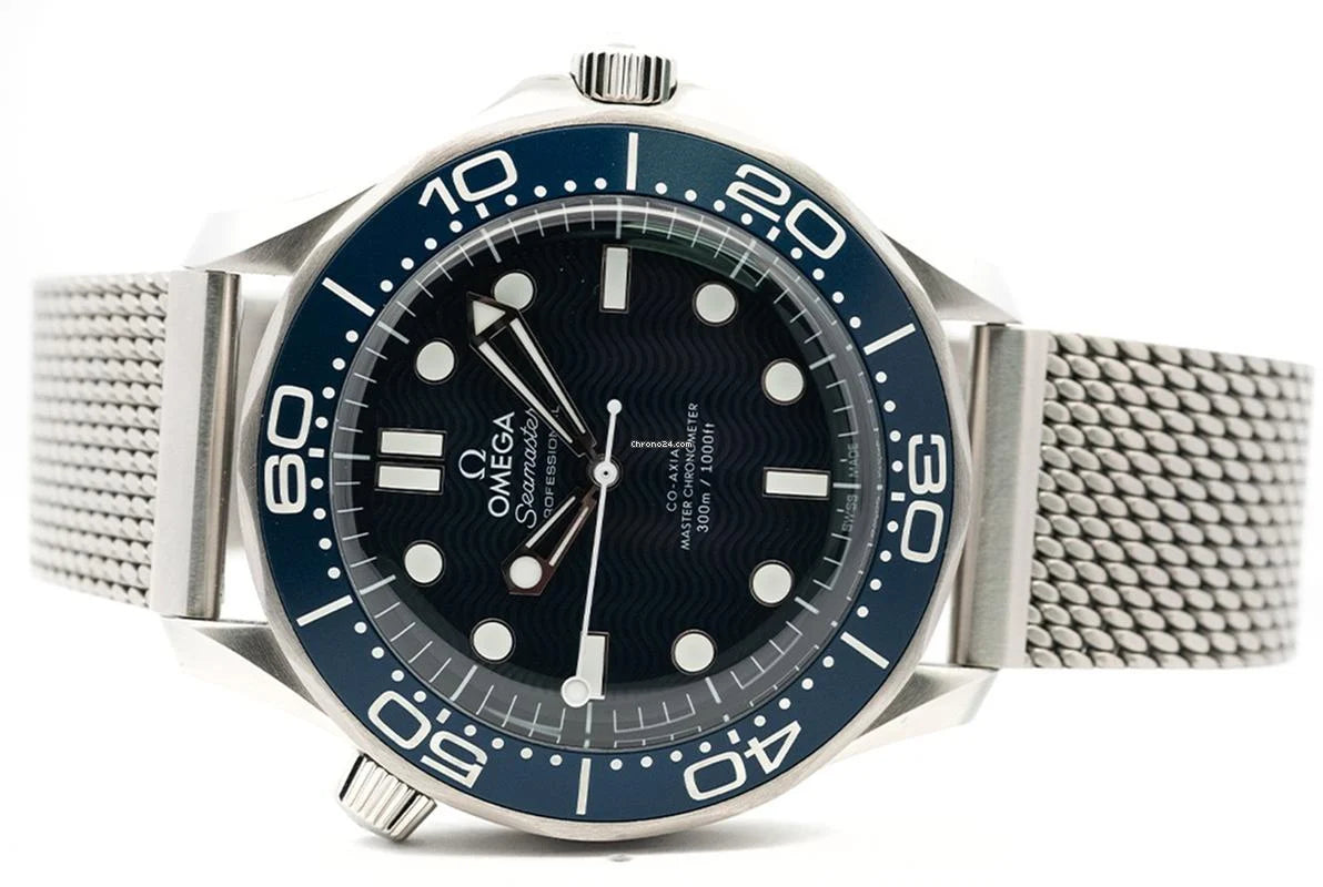 Omega Seamaster Mirror Original Stainless Steel Bracelet Watch (Ref. V3)