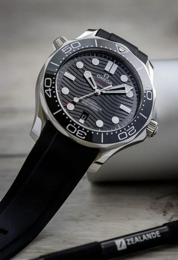 Omega Seamaster Mirror Original Stainless Steel Bracelet Watch (Ref. V11)