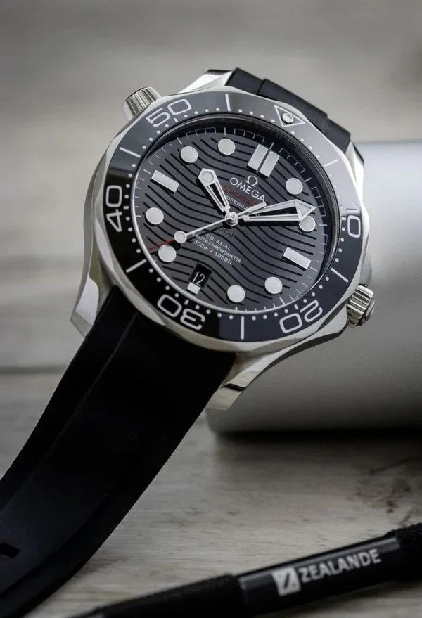 Omega Seamaster Mirror Original Stainless Steel Bracelet Watch (Ref. V11)
