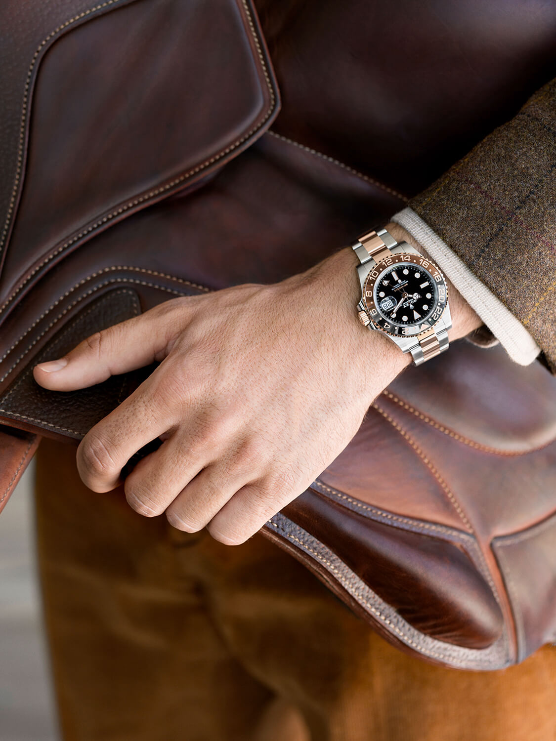 Rolex GMT-Master II Black Dial Metal Bracelet Men's Watch (Ref. 010)
