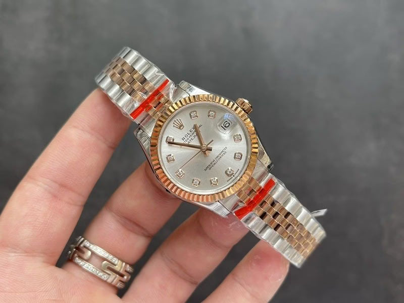 Rolex Datejust Mirror Original Silver Dial 31 mm Metal Bracelet Women's Watch (Ref. 127)