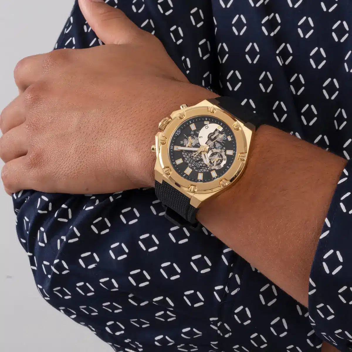 Guess Men's Watch GW0334G2