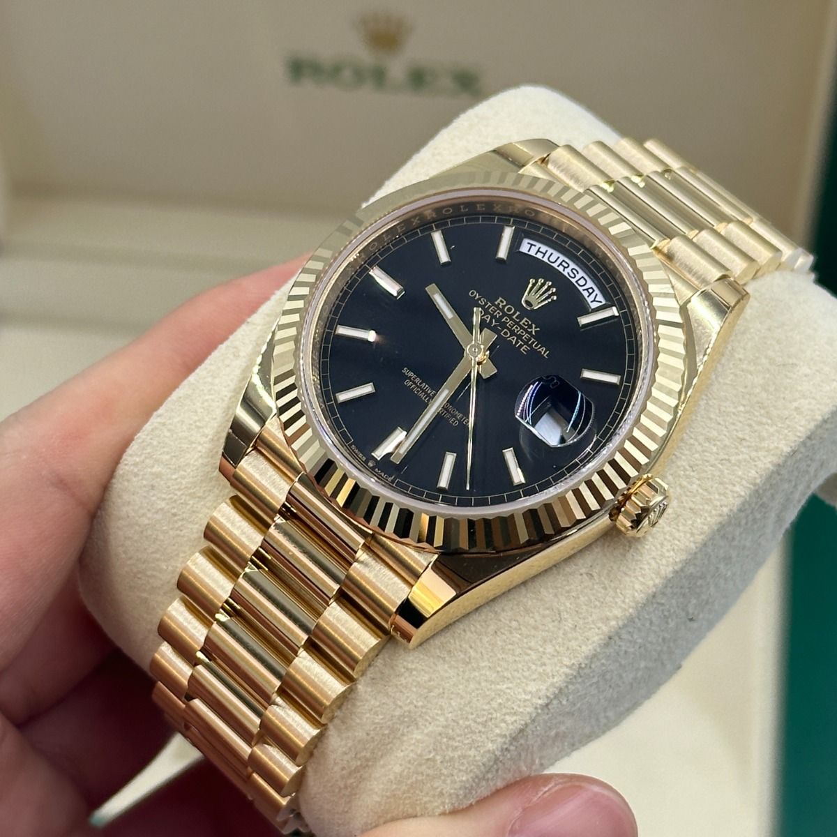Rolex Day-Date Black Dial 41 mm Metal Bracelet Men's Watch (Ref. 121)