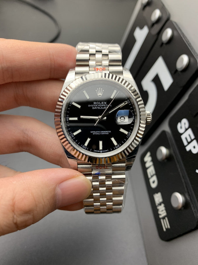 Rolex Datejust Black Dial 41 mm Metal Bracelet Men's Watch (Ref. 031)