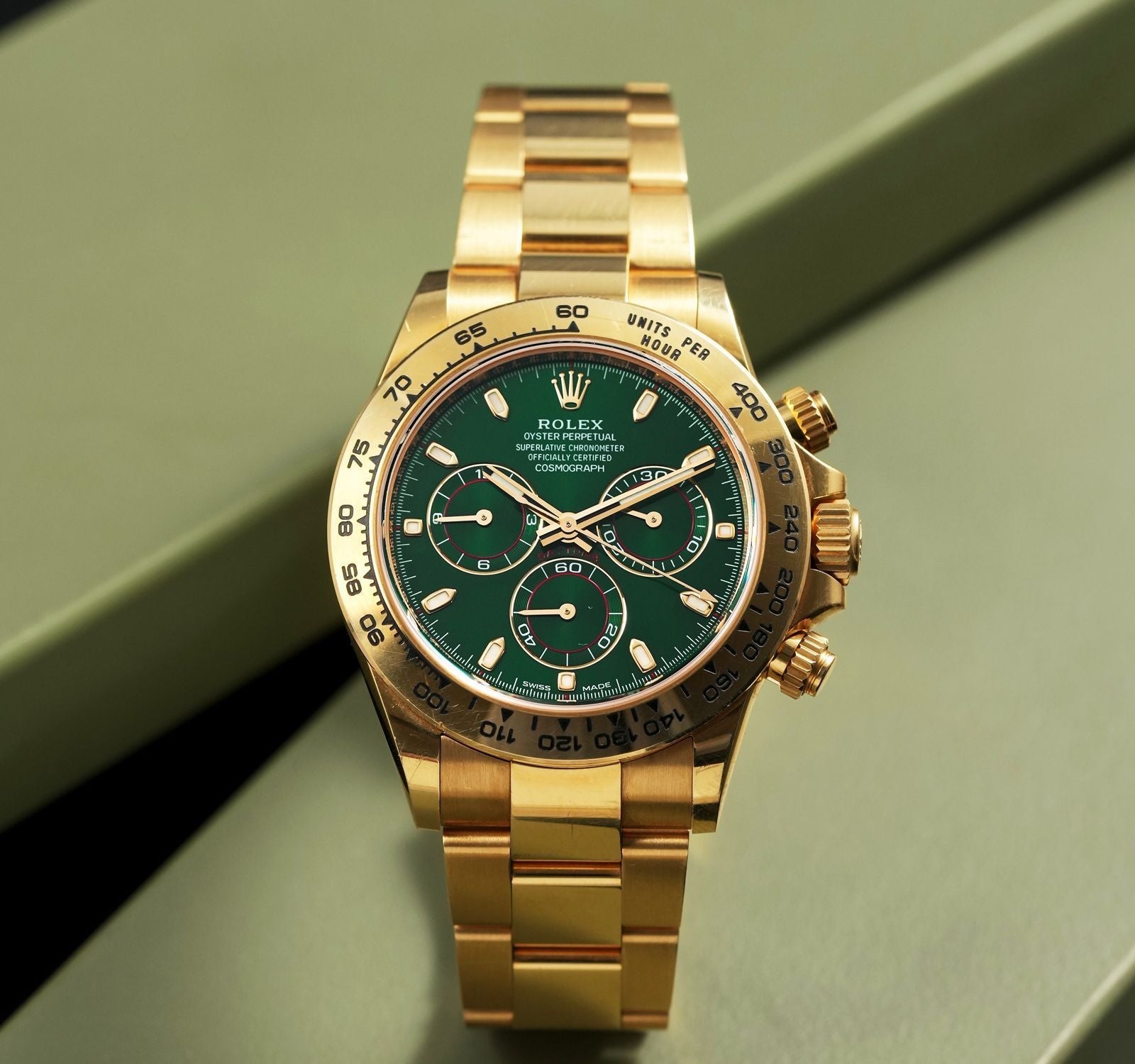 Rolex Daytona Green Dial 43 mm Metal Bracelet Men's Watch (Ref. 103)