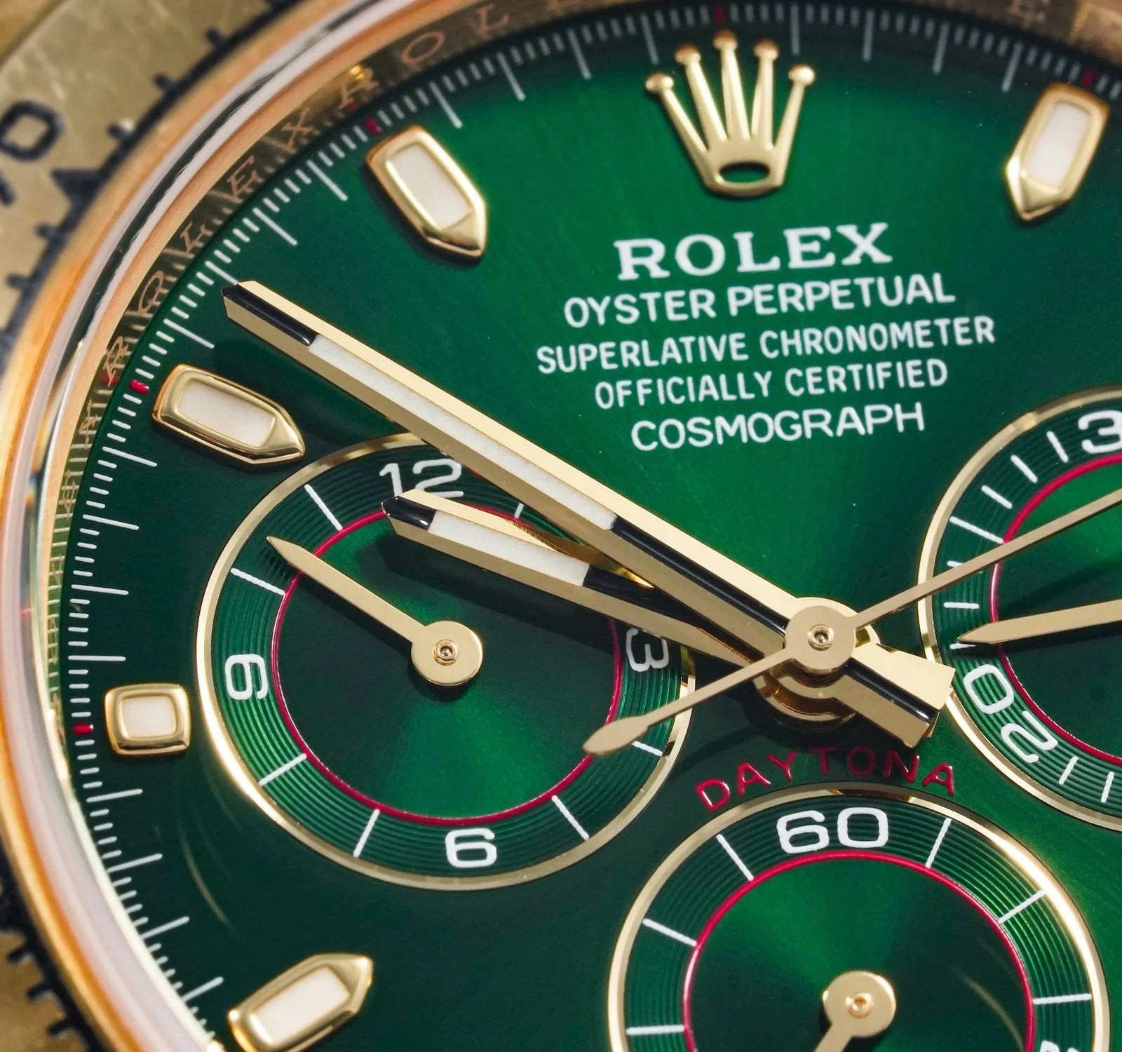 Rolex Gold Daytona Green Dial 43 mm Metal Bracelet Watch