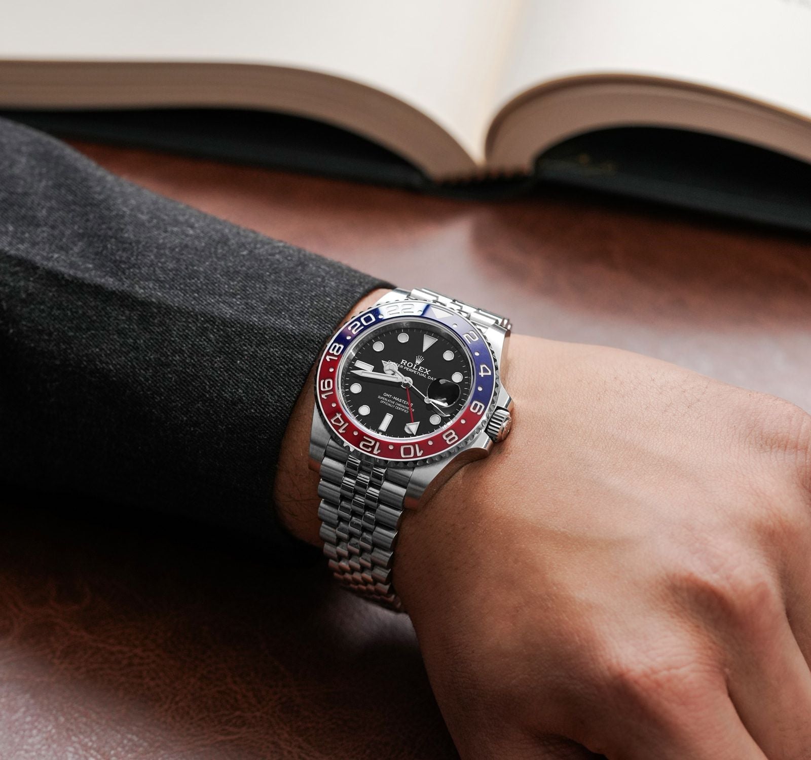 Rolex GMT-Master II Black Dial Metal Bracelet Men's Watch (Ref. 021)